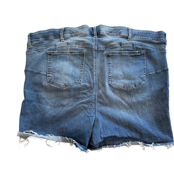 Torrid Womens Distressed Denim Shorts Size 24 Blue Cotton Blend Ripped Hem - Picture 5 of 8